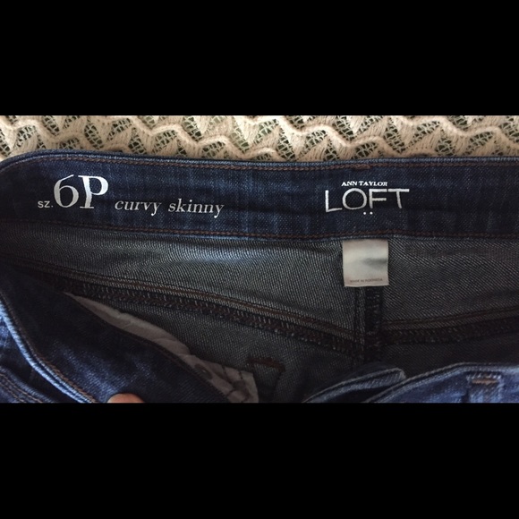 Loft Curvy Skinny Jeans - Picture 4 of 6